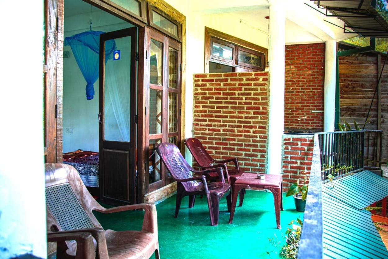 Udessa Rest Ella Apartment Luaran gambar